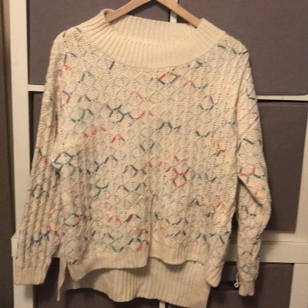 Sweater - Picture 1 of 2